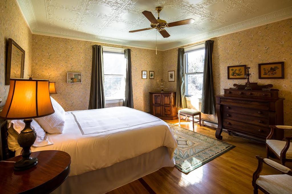 The Inn On Winter'S Hill Kingfield ภายนอก รูปภาพ